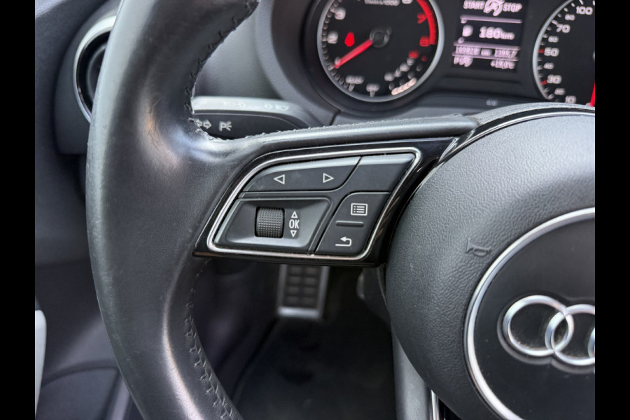 Audi A3 S-line 1.5 TFSI Automaat *EXPORT/HANDEL* Motor tikt/Engine ticking Climate Control Camera Navigatie Trekhaak Stoelverwarming Parkeersensoren
