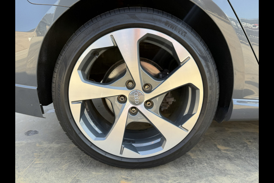 Audi A3 S-line 1.5 TFSI Automaat *EXPORT/HANDEL* Motor tikt/Engine ticking Climate Control Camera Navigatie Trekhaak Stoelverwarming Parkeersensoren