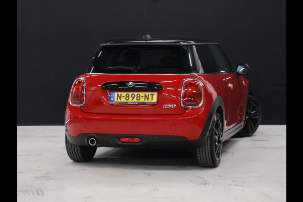 MINI 3-deurs 1.5 Cooper Pepper [DIGITAL DASH, AUTOMAAT, NAVIGATIE, CAMERA, PDC V+A, CRUISE CONTROL, CLIMATE CONTROL, DAB, BLUETOOTH, SPORTSTUUR, BOORDCOMPUTER, NIEUWSTAAT]