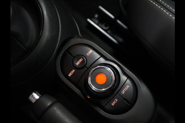 MINI 3-deurs 1.5 Cooper Pepper [DIGITAL DASH, AUTOMAAT, NAVIGATIE, CAMERA, PDC V+A, CRUISE CONTROL, CLIMATE CONTROL, DAB, BLUETOOTH, SPORTSTUUR, BOORDCOMPUTER, NIEUWSTAAT]
