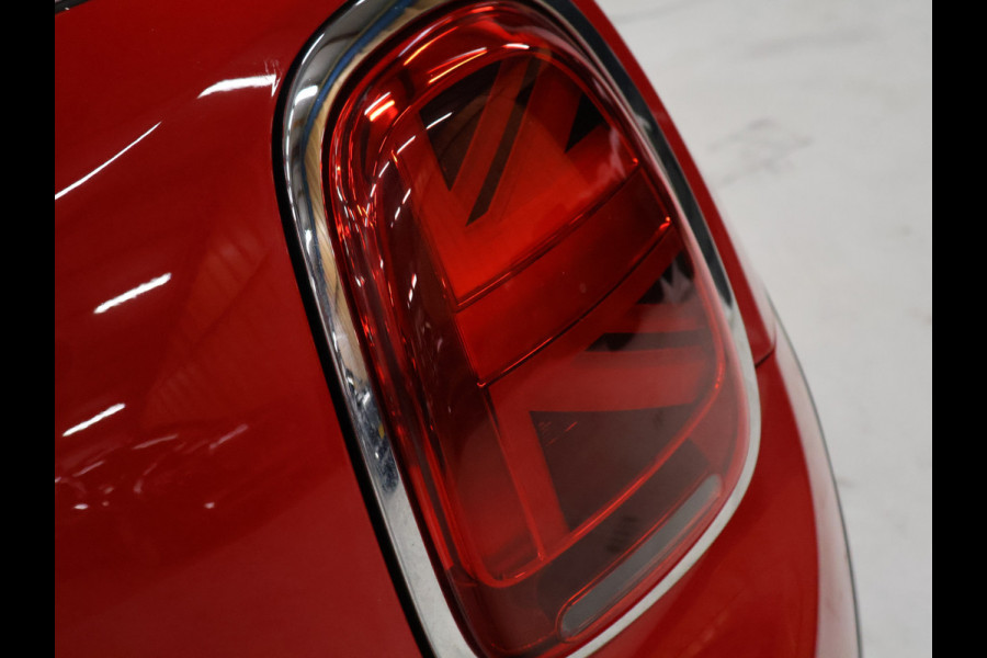 MINI 3-deurs 1.5 Cooper Pepper [DIGITAL DASH, AUTOMAAT, NAVIGATIE, CAMERA, PDC V+A, CRUISE CONTROL, CLIMATE CONTROL, DAB, BLUETOOTH, SPORTSTUUR, BOORDCOMPUTER, NIEUWSTAAT]