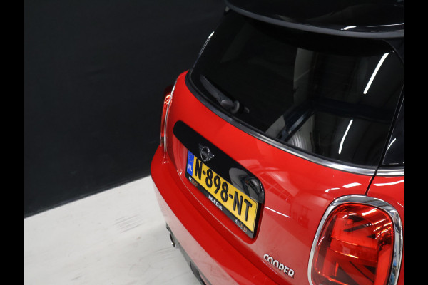MINI 3-deurs 1.5 Cooper Pepper [DIGITAL DASH, AUTOMAAT, NAVIGATIE, CAMERA, PDC V+A, CRUISE CONTROL, CLIMATE CONTROL, DAB, BLUETOOTH, SPORTSTUUR, BOORDCOMPUTER, NIEUWSTAAT]