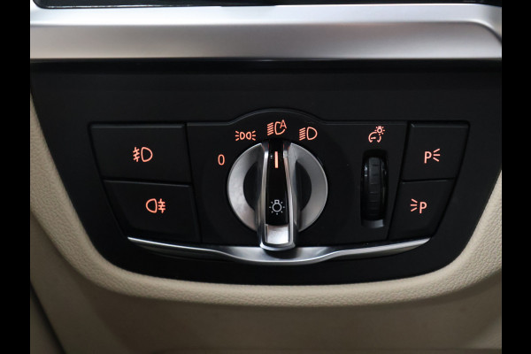 BMW X3 xDrive30e High Executive [SCHUIFKANTELDAK, APPLE CARPLAY, ANDROID, TREKHAAK, ADAPTIVE LED, STOELVERWARMING, VOL LEDER, DIGITAL DASH, ELEKTRISCHE ACHTERKLEP, GROOT NAVIGATIE, PDC V+A, CRUISE CONTROL, CLIMATE CONTROL,