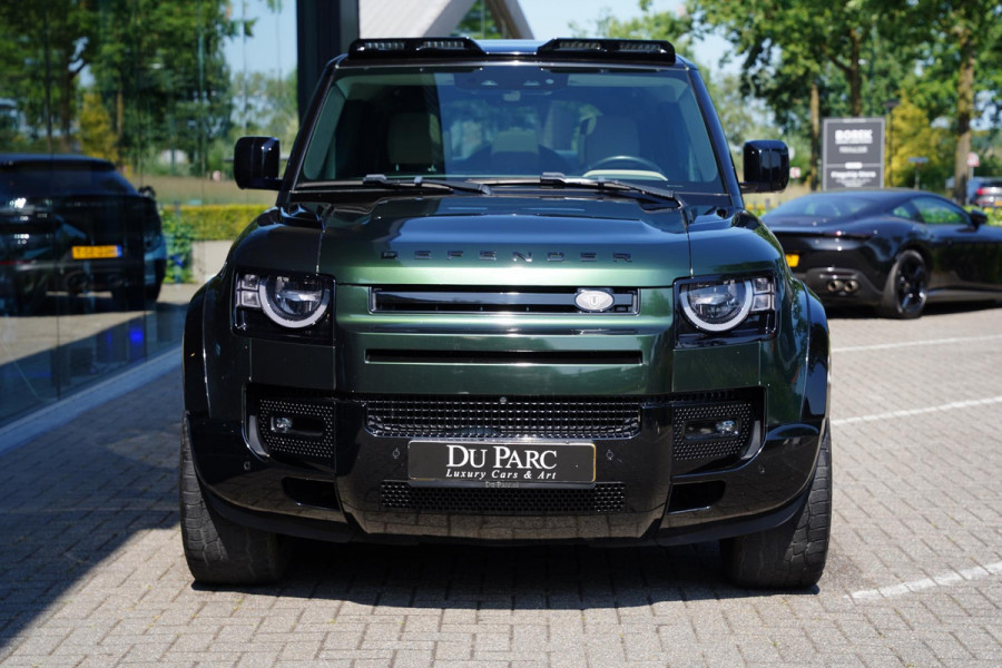 Land Rover Defender 110 / EXPORT PRICE / FULL URBAN PACK / Meridian / Panoramadak
