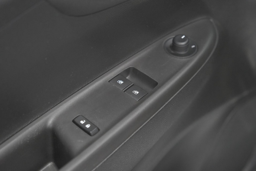 Opel KARL 1.0 Rocks Online Edition | Apple Carplay | Parkeersensoren | Navigatie | Cruise Control