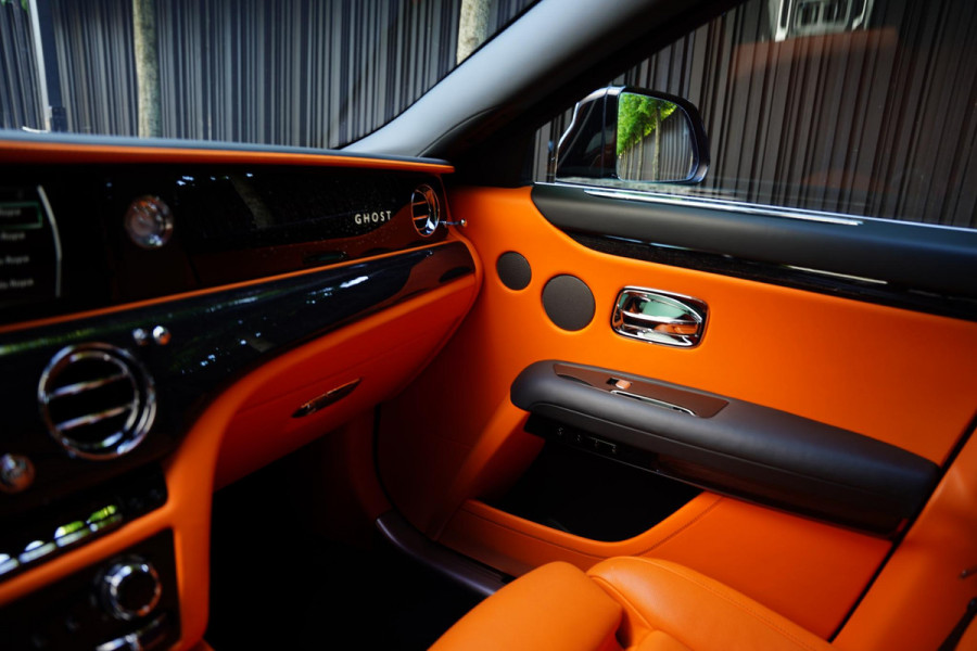 Rolls-Royce Ghost 6.75 V12 Leder Hermes