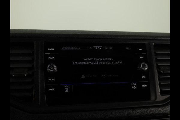 Volkswagen Crafter 35 2.0 TDI L3H3 Highline EURO VI 140 pk Automaat | Verlengde garantie | Navigatie | Trekhaak | Parkeersensoren | Achteruitrijcamera |