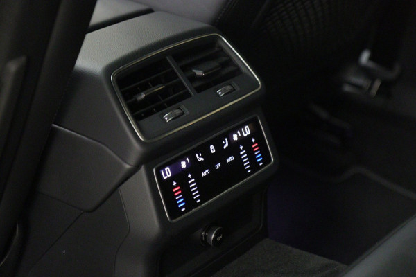 Audi A6 Avant 55 TFSI e quattro Competition PANO/LEER/HUD/SFEER/ACC/MEM/VOL