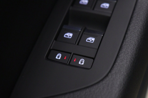 Audi A6 Avant 55 TFSI e quattro Competition PANO/LEER/HUD/SFEER/ACC/MEM/VOL