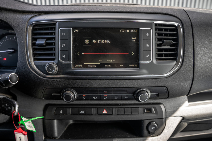 Opel Vivaro 1.5 L2H1 | 3-Zits | Carplay | Cruise | PDC | Airco