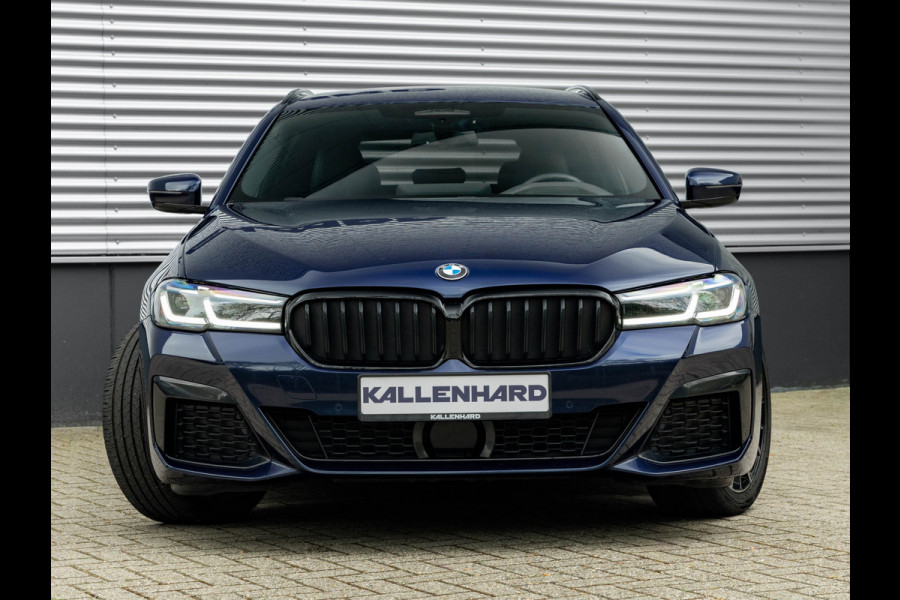 BMW 5 Serie Touring 530e xDrive M-Sport - Trekhaak - Driving Ass Prof - Head-Up - Harman Kardon
