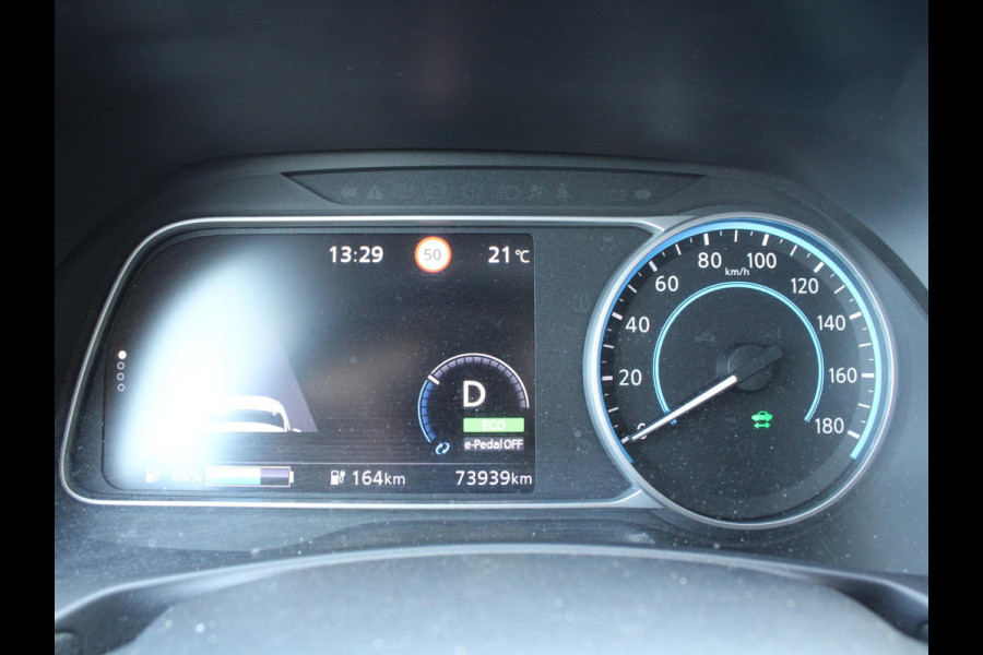Nissan Leaf Tekna 40 kWh | STOELVERWARMING | APPLE CARPLAY / ANDROID AUTO | ADATIEVE CRUISE CONTROL |