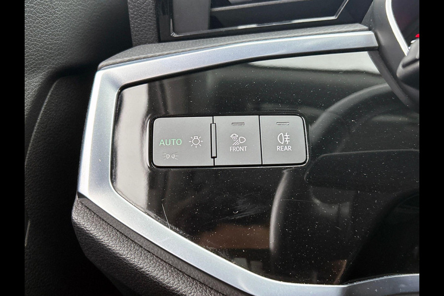 Audi Q3 Sportback 35 TFSI 150PK S Line CAMERA | CARPLAY | EL-ACHTERKLEP | KEYLESS