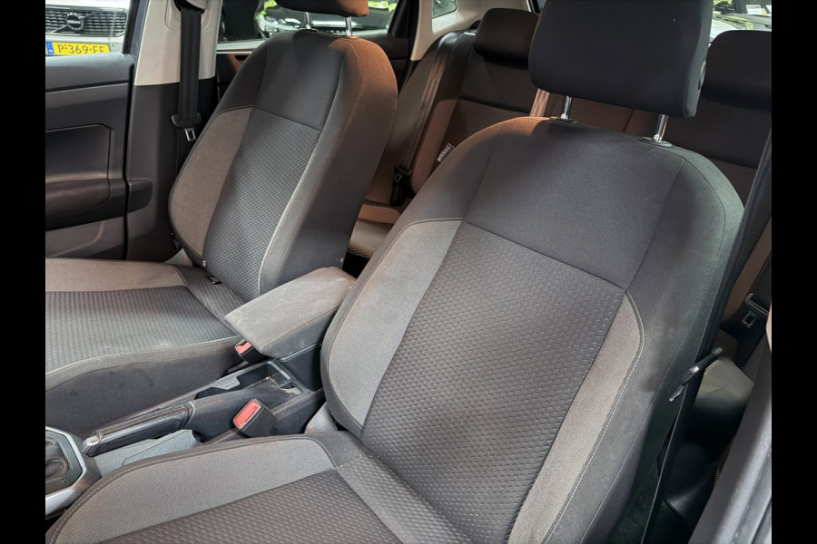 Volkswagen Polo 1.0 TSI R-Line Business NAVI/V-COCKPIT/DAB/CARPLAY/CRUISE/ECC/PDC///