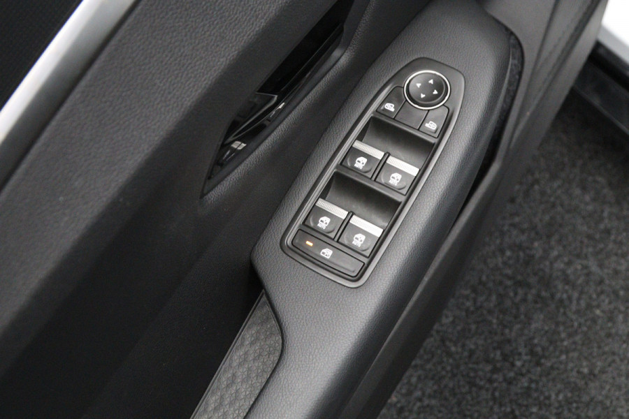 Renault Mégane E-Tech EV60 Optimum Charge Equilibre 60 KWH 218 PK, SOH 93 %, Climate Control, LED, Keyless, Cruise Control