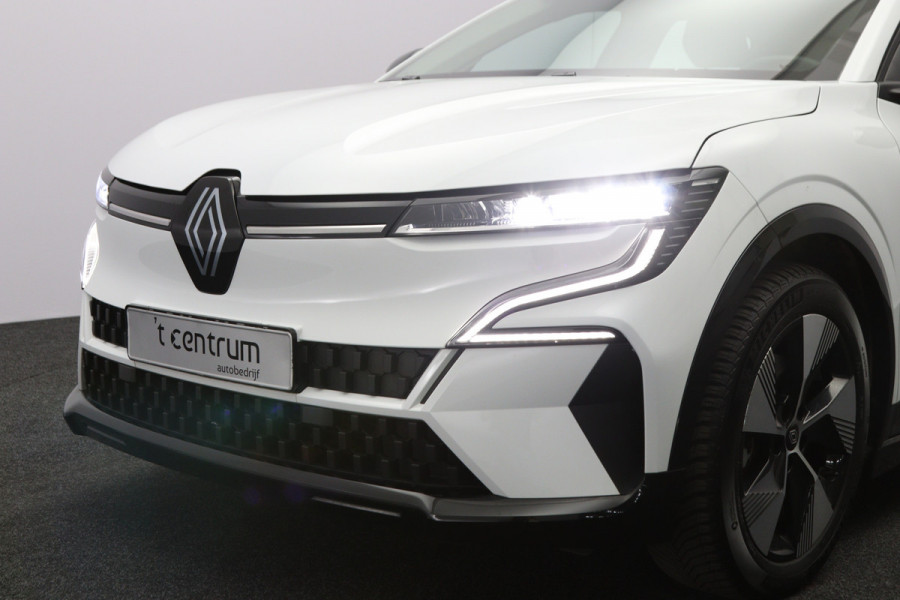 Renault Mégane E-Tech EV60 Optimum Charge Equilibre 60 KWH 218 PK, SOH 93 %, Climate Control, LED, Keyless, Cruise Control