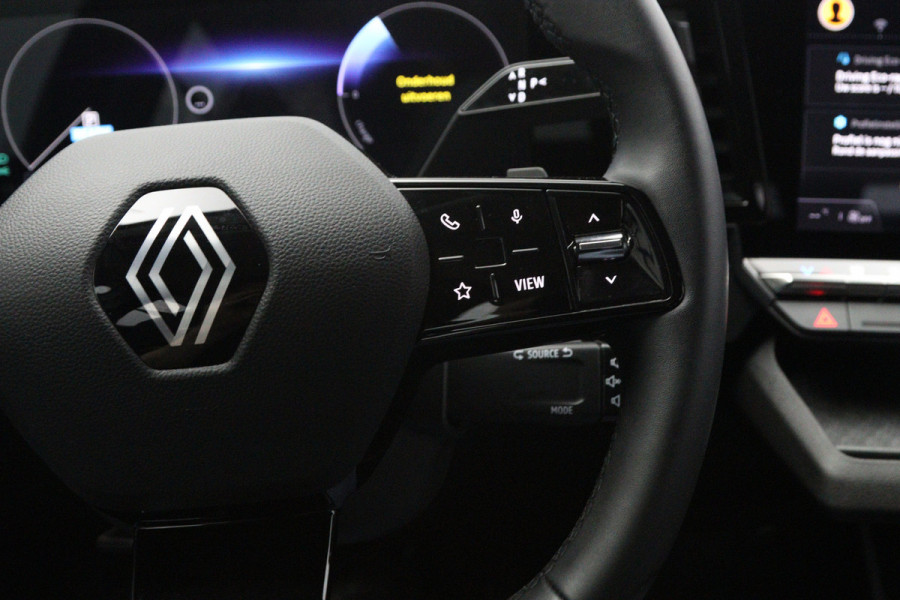 Renault Mégane E-Tech EV60 Optimum Charge Equilibre 60 KWH 218 PK, SOH 93 %, Climate Control, LED, Keyless, Cruise Control