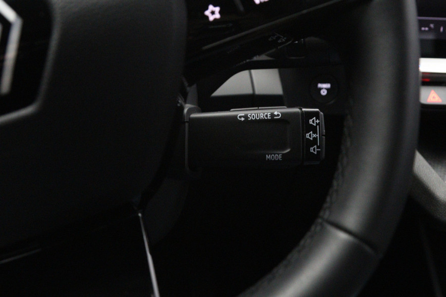 Renault Mégane E-Tech EV60 Optimum Charge Equilibre 60 KWH 218 PK, SOH 93 %, Climate Control, LED, Keyless, Cruise Control