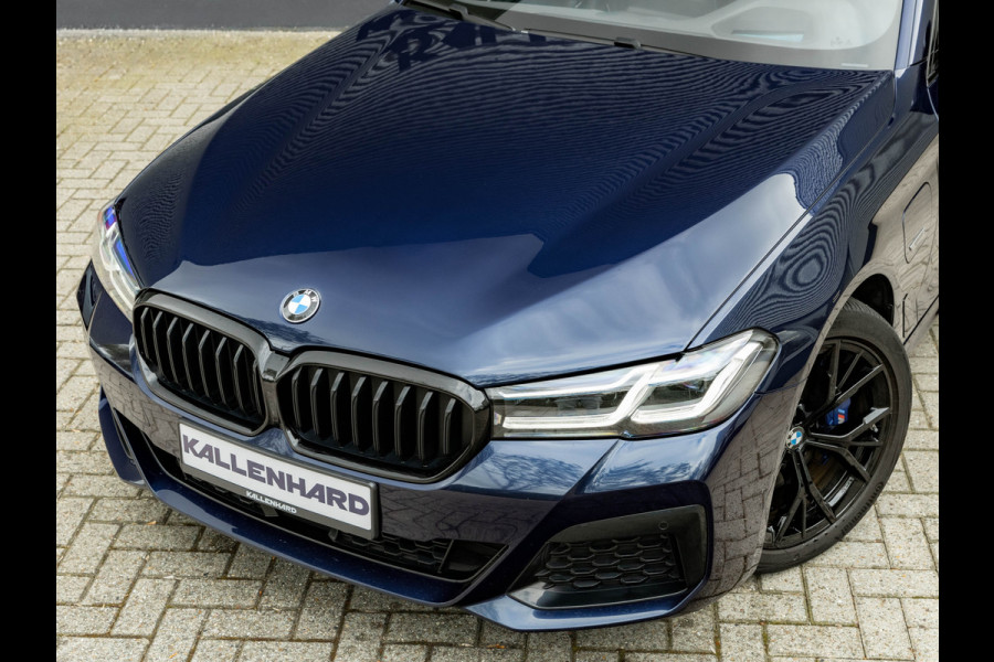 BMW 5 Serie Touring 530e xDrive M-Sport - Trekhaak - Driving Ass Prof - Head-Up - Harman Kardon