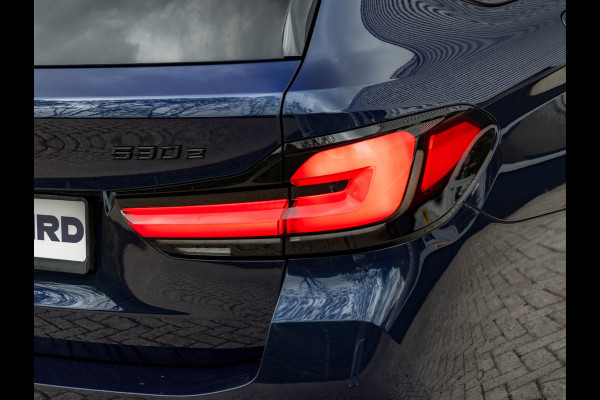 BMW 5 Serie Touring 530e xDrive M-Sport - Trekhaak - Driving Ass Prof - Head-Up - Harman Kardon