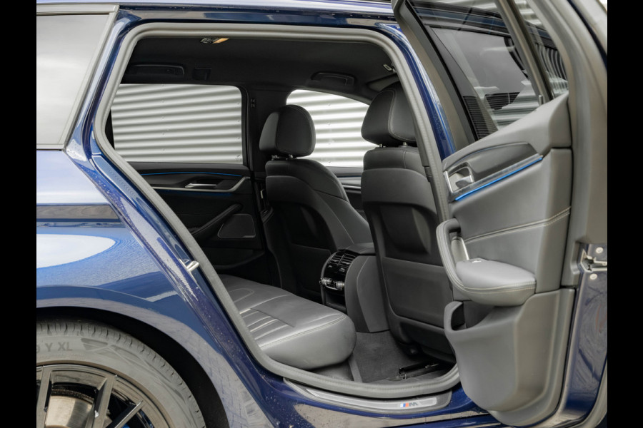BMW 5 Serie Touring 530e xDrive M-Sport - Trekhaak - Driving Ass Prof - Head-Up - Harman Kardon