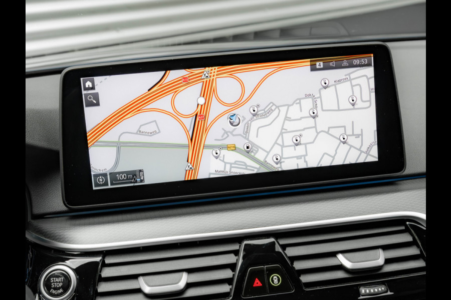 BMW 5 Serie Touring 530e xDrive M-Sport - Trekhaak - Driving Ass Prof - Head-Up - Harman Kardon
