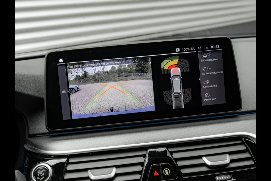 BMW 5 Serie Touring 530e xDrive M-Sport - Trekhaak - Driving Ass Prof - Head-Up - Harman Kardon