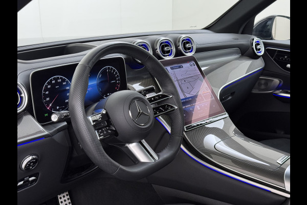 Mercedes-Benz GLC 300e AMG // SoH 93% // Panorama dak // Trekhaak // Burmester // Headup // Memory Stoelen // Distronic // 360 Camera