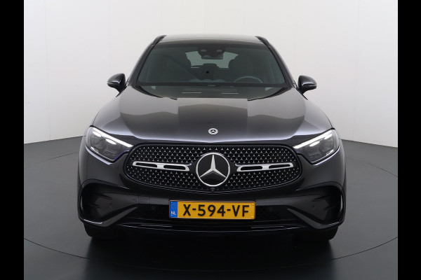 Mercedes-Benz GLC 300e AMG // SoH 93% // Panorama dak // Trekhaak // Burmester // Headup // Memory Stoelen // Distronic // 360 Camera