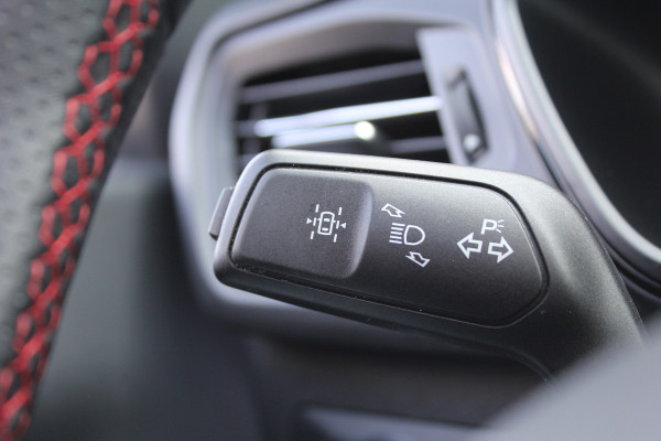 Ford Kuga 2.5 PHEV ST-Line X | Panoramadak | Head-up  |19'' | BLIS | Trekhaak