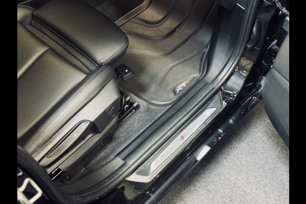 BMW X1 sDrive18i High Exe. M-Sport | 19" | Leder | Trekhaak