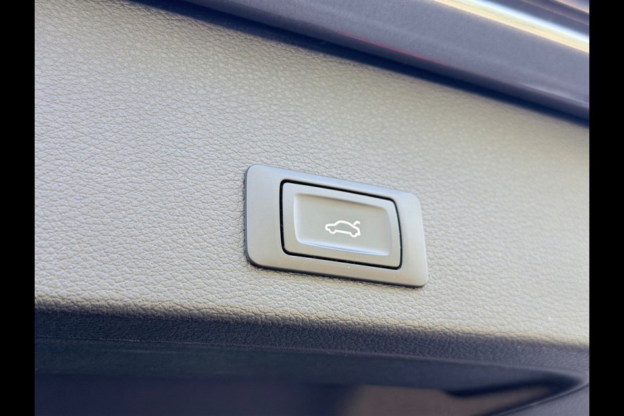 Audi Q2 35 TFSI S Edition Pano/Sonos/Camera/Sfeer