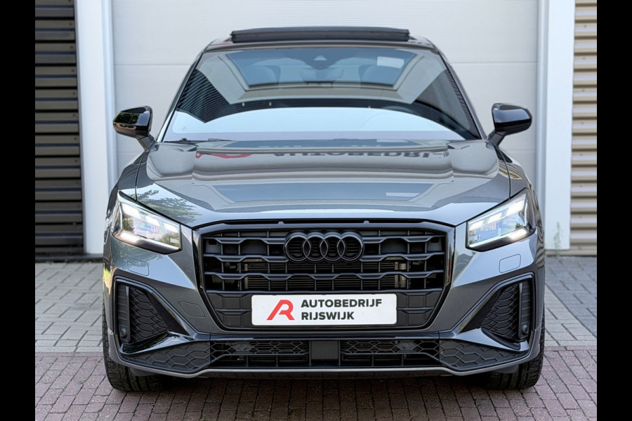 Audi Q2 35 TFSI S Edition Pano/Sonos/Camera/Sfeer