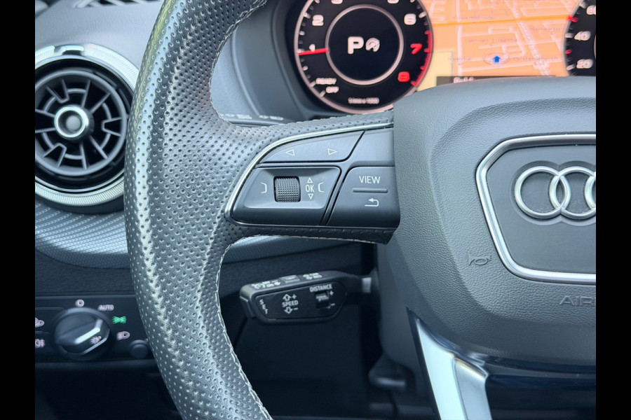 Audi Q2 35 TFSI S Edition Pano/Sonos/Camera/Sfeer