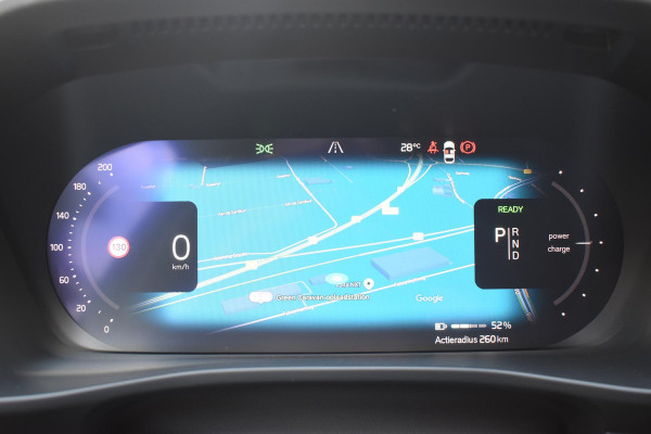 Volvo XC40 Single Motor Extended Range Plus 82 kWh / Adaptieve cruise control / Elektrische achterklep / Stoel - en stuurwielverwarming / Parkeersensoren V+A / Extra getint glas / Zwart dak / Achteruitrijcamera / MicroTech bekleding