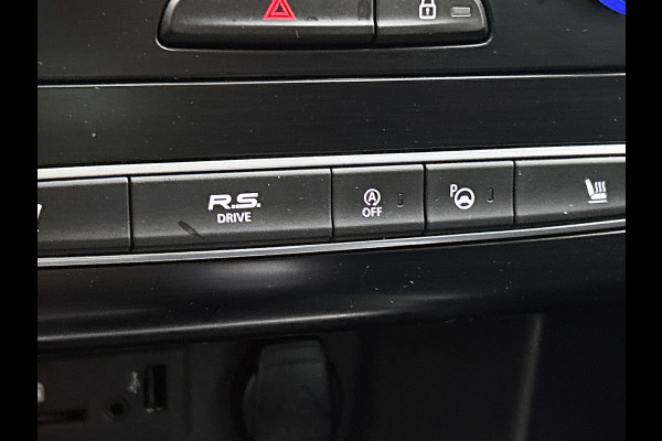 Renault Mégane 1.6 TCe GT VOL!! | 205PK | Goed onderH | Pano | Add Cruise | Bose | StoelverW | AchterCam | Park Ass | Head-up |