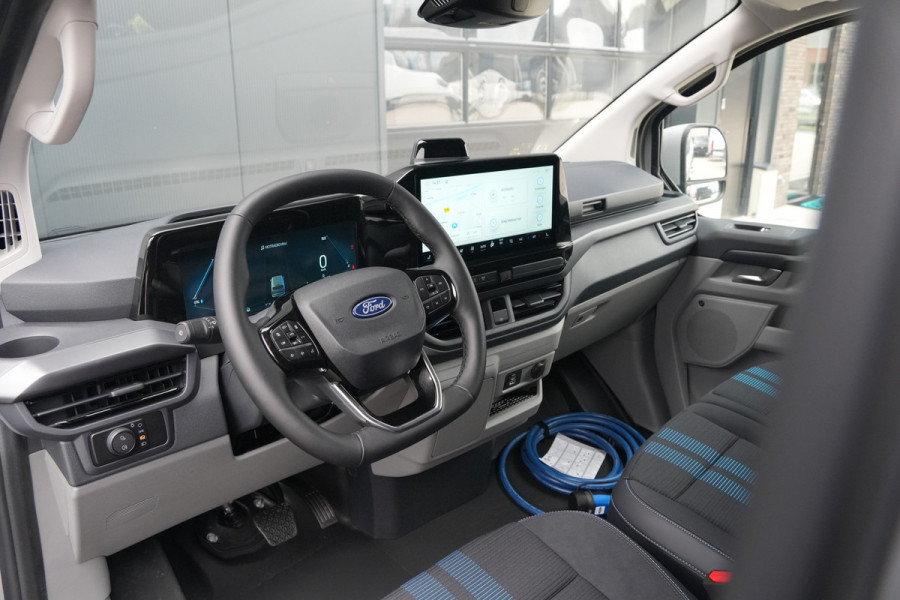 Ford E-Transit Custom 340 L2H1 Sport 71 kWh 218pk - ACC - DDS LED - Pro Power - Verwarmd stuurwiel - Navi - 360 Camera - Rijklaar