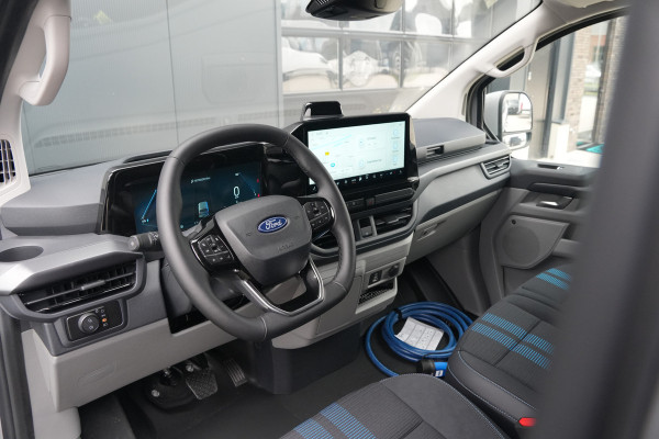 Ford E-Transit Custom 340 L2H1 Sport 71 kWh 218pk - ACC - DDS LED - Pro Power - Verwarmd stuurwiel - Navi - 360 Camera - Rijklaar
