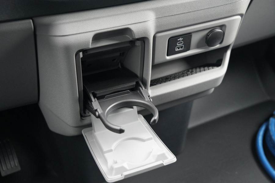 Ford E-Transit Custom 340 L2H1 Sport 71 kWh 218pk - ACC - DDS LED - Pro Power - Verwarmd stuurwiel - Navi - 360 Camera - Rijklaar