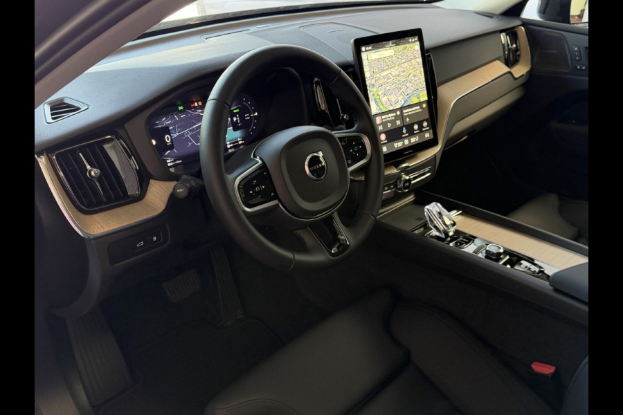 Volvo XC60 2.0 T8 455PK AWD PLUS DARK NIEUWE AUTO HARMAN KARDON 360.CAM STOEL/STUUR VERW LEER