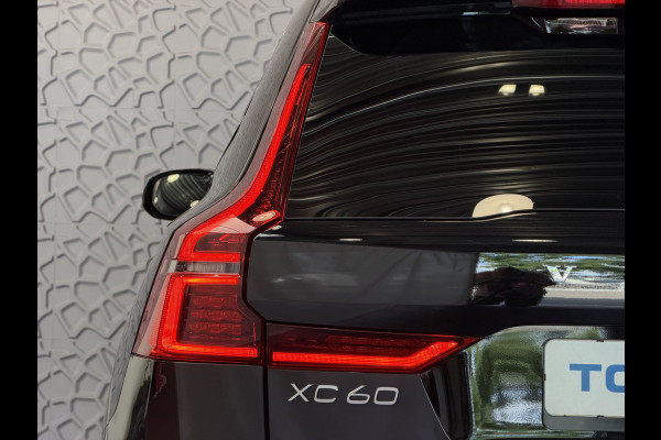 Volvo XC60 2.0 T8 455PK AWD PLUS DARK NIEUWE AUTO HARMAN KARDON 360.CAM STOEL/STUUR VERW LEER