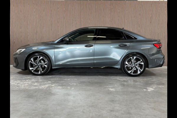 Audi A3 LIMOUSINE 35 TFSI S edition Automaat|Navi|Carplay