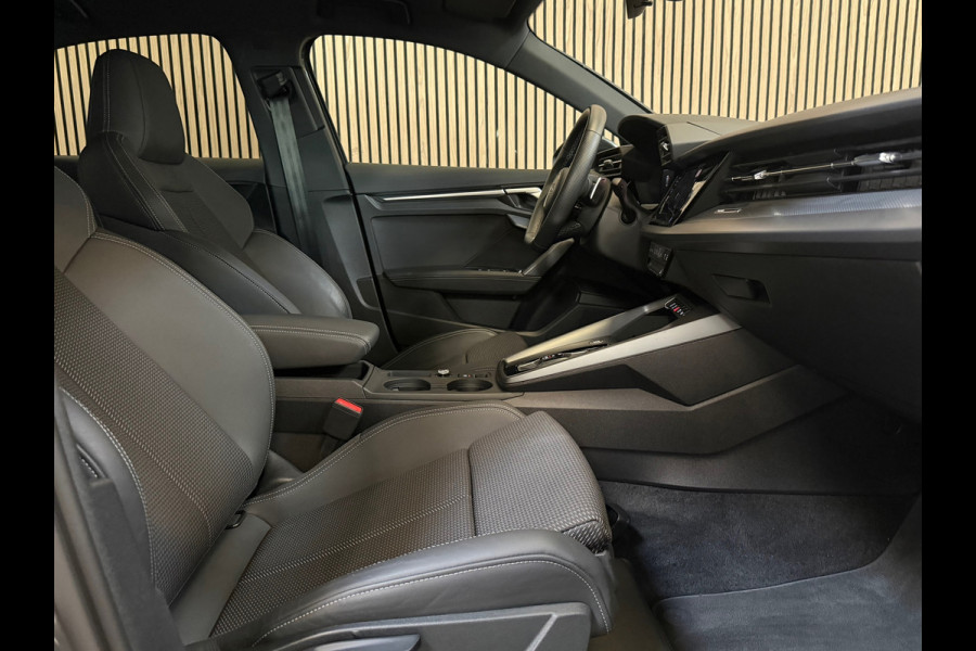 Audi A3 LIMOUSINE 35 TFSI S edition Automaat|Navi|Carplay