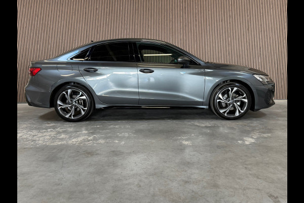 Audi A3 LIMOUSINE 35 TFSI S edition Automaat|Navi|Carplay