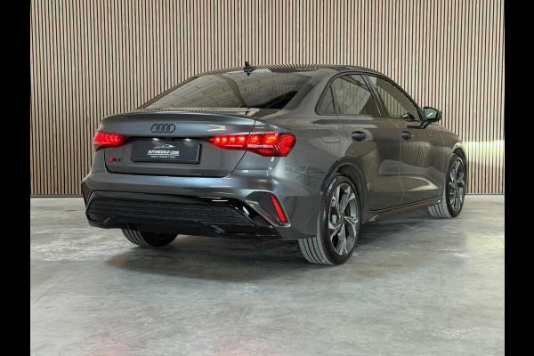 Audi A3 LIMOUSINE 35 TFSI S edition Automaat|Navi|Carplay
