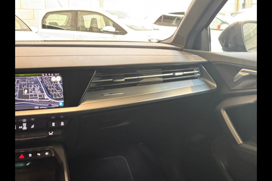 Audi A3 LIMOUSINE 35 TFSI S edition Automaat|Navi|Carplay