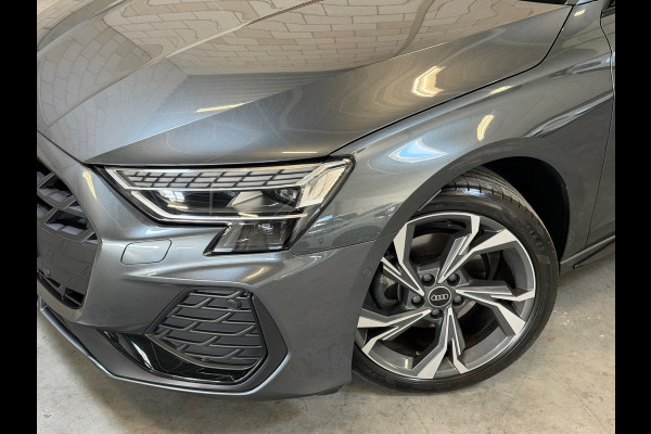 Audi A3 LIMOUSINE 35 TFSI S edition Automaat|Navi|Carplay