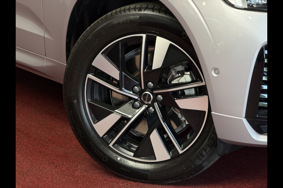 Volvo XC60 2.0 T8 455PK AWD PLUS DARK NIEUWE AUTO HARMAN KARDON 360.CAM STOEL/STUUR VERW LEER