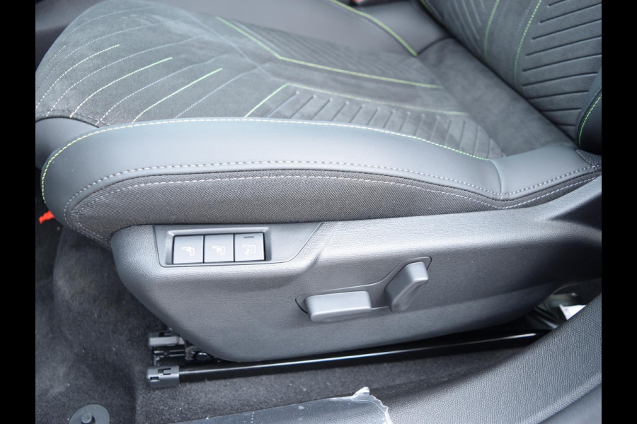 Peugeot 208 1.2 Hybrid 145 e-DCS6 GT adaptief cruise control l stoel verwarming l navigatie l Apple Carplay/Android Auto