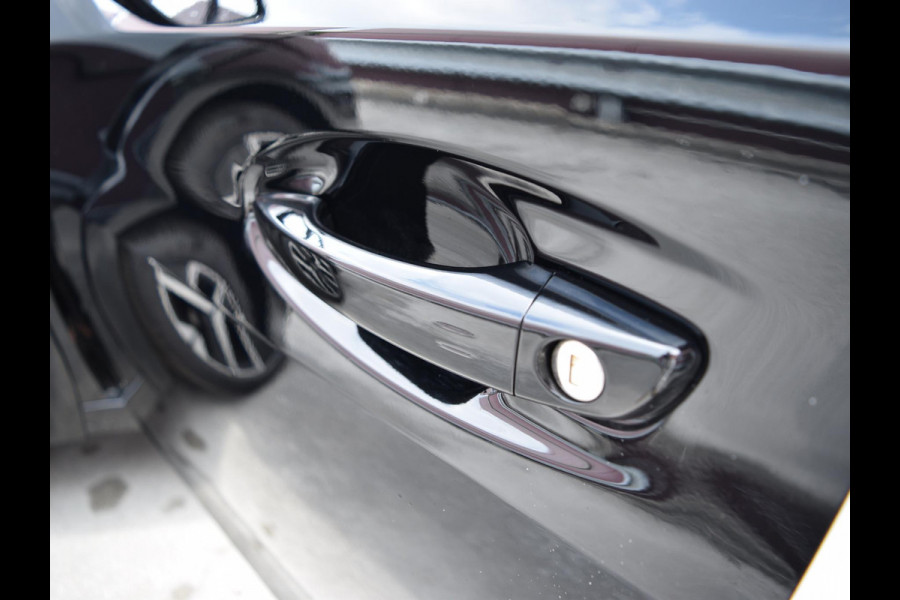 Peugeot 208 1.2 Hybrid 145 e-DCS6 GT adaptief cruise control l stoel verwarming l navigatie l Apple Carplay/Android Auto